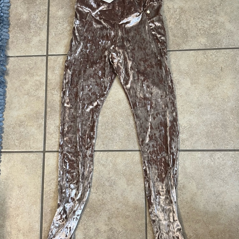 Fabletics Velvet Leggings in Shimmering Brown